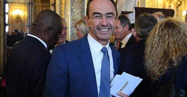 photo insolite. bruno retailleau a-t-il triché à intervilles en 1997 ? [vidéo] &copy; photo co - laurent combet