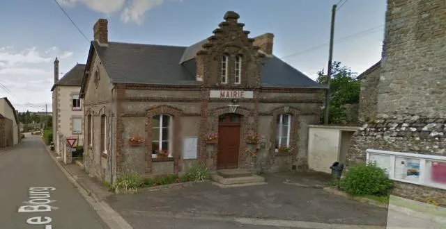 photo cinq conseillers municipaux de ciral ont démissionné, &copy; google street view