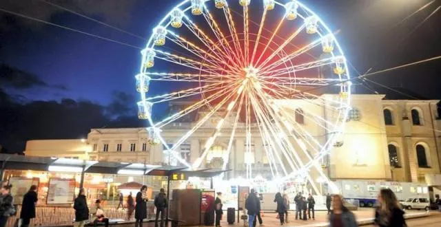 photo ce dimanche en sarthe, un foisonnement de marchés de noël. une bonne idée de sortie et un bon moment en famille ou entre amis! &copy; ouest-france