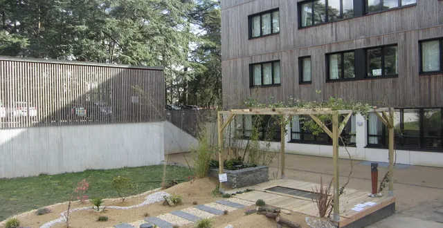 photo lycée angers le fresne