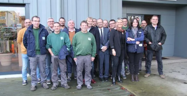 photo dix-neuf salariés ont reçu des médailles du travail, lors de la cérémonie, vendredi après-midi. &copy; ouest-france