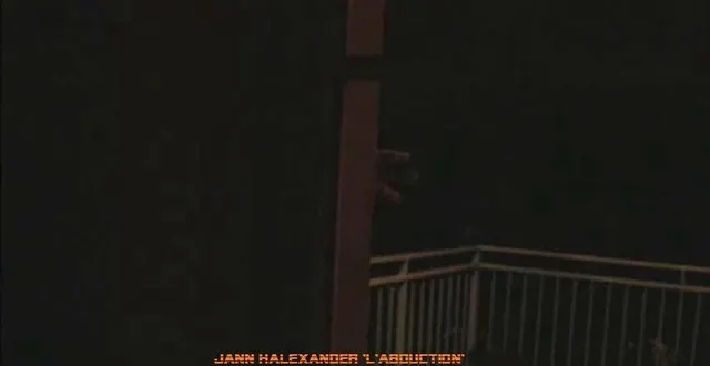 photo retour de jann halexander avec le clip 'l'abduction'