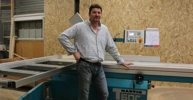 photo segré. la menuiserie cadeau dans ses nouveaux locaux