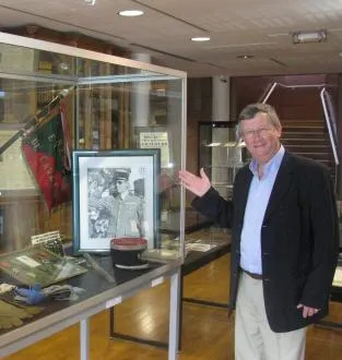photo geoffroy d’aillières, neveu de l’ancien président du conseil général, commentera l’exposition qui rappelle les caillard d’ailières. &copy; ouest-france