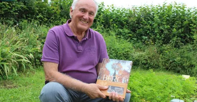 photo l’ancien forestier a écrit un bel ouvrage, richement illustré, la grande et les petites histoires de bercé. &copy; photo ml