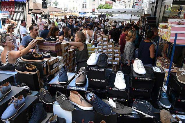 Courrier magasin sales chaussure