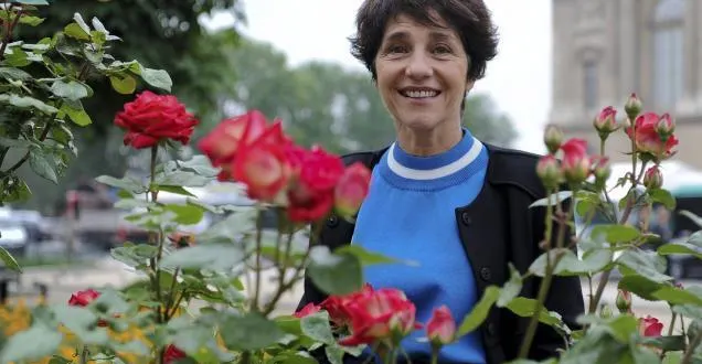 photo leurs jardins secrets de l’été. elizabeth martichoux et port manec’h &copy; elizabeth martichoux, chef du service politique de rtl, évoque ses vacances nomades ponctuées d’ escales. photo ml - yvon loué