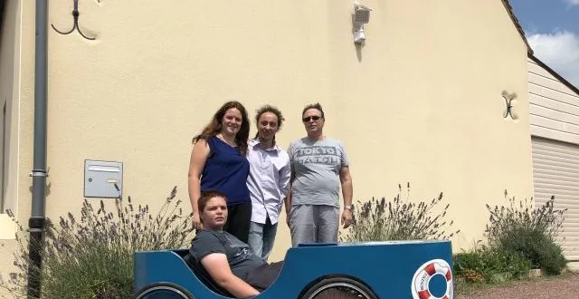 photo la famille vinçon, pilotes de voiture à pédales - voivres-lès-le-mans &copy; ouest-france