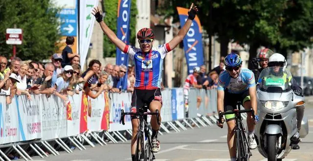 photo qui va mettre son nom au palmarès au signal d’écouves après lucas plaisant (guidon chalettois), vainqueur en 2017 ? &copy; 5222b (douley nathalie)