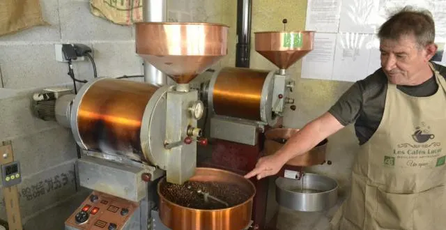 photo une fois passé dans le torréfacteur, le café passe du vert au noir. &copy; ouest-france