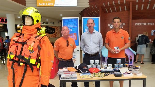 Une collecte pour les Sauveteurs en mer dans des magasins Leclerc