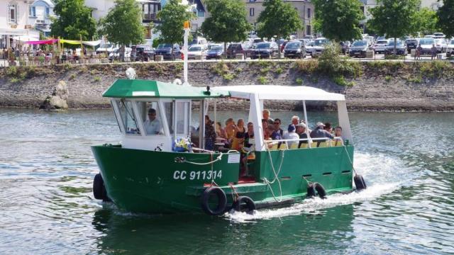 Concarneau. Bac du passage : le Gouverneur de retour - Brest