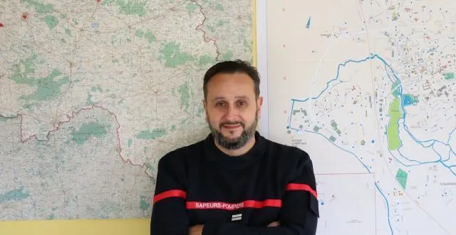 photo christophe natario est le nouveau chef de la compagnie des pompiers d’argentan. &copy; ouest-france