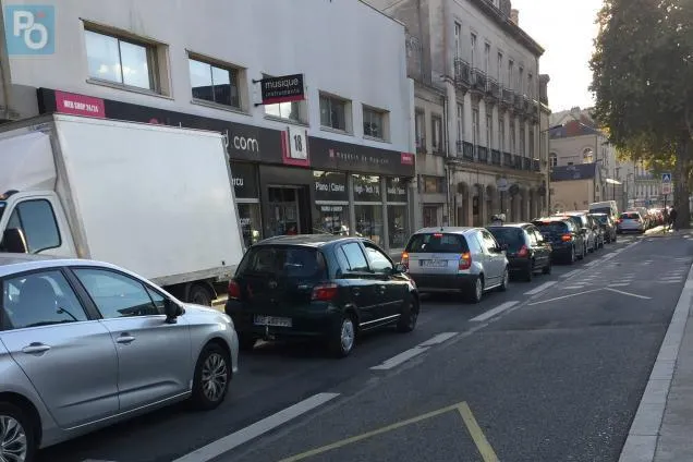 Nantes. Pont LU fermé à cause des travaux de la gare bouchons allée