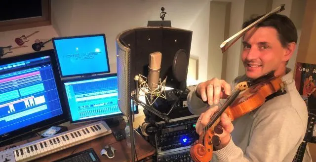 photo multi-instrumentiste, vincent do est également auteur-compositeur-interprète. &copy; ouest-france