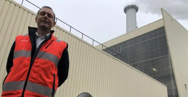photo sébastien mathey, directeur de l’unité de valorisation des déchets syner’val. elle dispose d’une salle pédagogique et propose des visites aux scolaires. &copy; ouest france