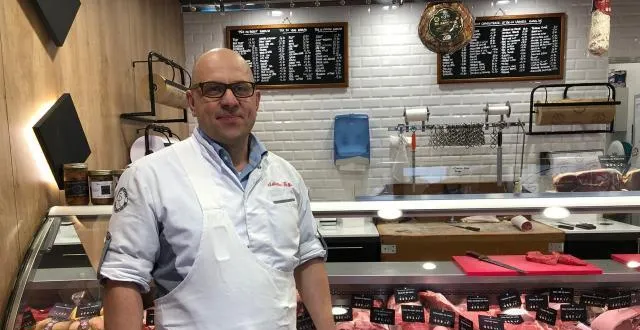 photo sébastien ruffier est aussi fier que soulagé de figurer parmi les quatre lauréats du prestigieux concours des meilleurs ouvriers de france. &copy; ouest-france