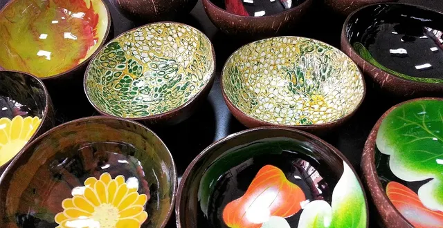 photo bols en noix de coco laqués artsans du monde alençon (vietnam)