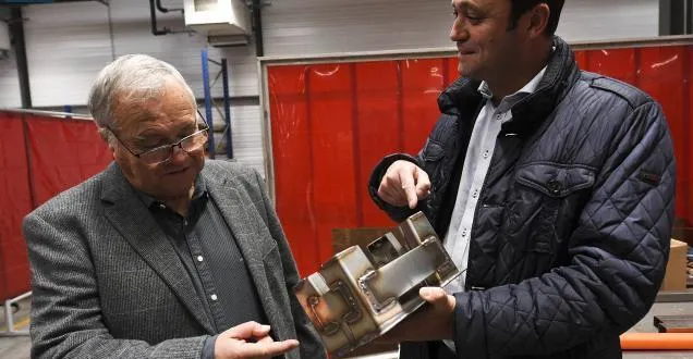 photo champagné. une vingtaine d’embauches en vue chez bobet matériel &copy; entre jacques, le fondateur et son fils jérôme, il y a une réelle complicité. leur groupe qui emploie 320 salariés dans le monde fera 56 millions de chiffre d’affaires en 2018. photo ml - denis lambert