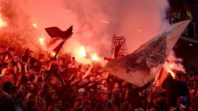 Stade Rennais : 400 € d'amende désormais si vous amenez un fumigène ou un  feu d'artifice au stade