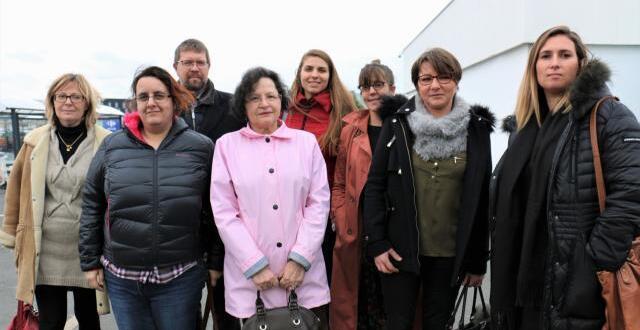 photo des citoyens du collectif glyphosate, le caen des tests, lancent un grand testing sur le glyphosate dans le calvados. © ouest-france