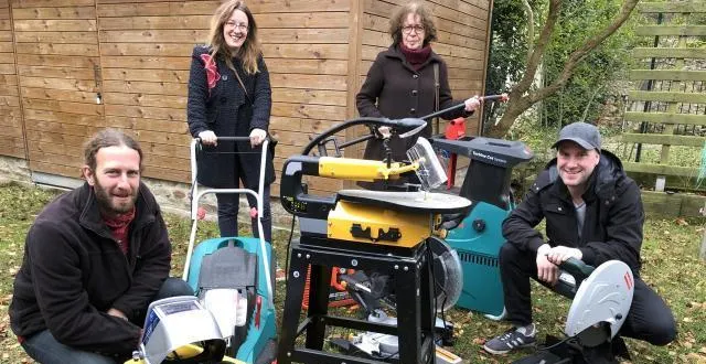 photo les courts circuits ont investi dans du matériel, prêté gratuitement contre des brodes, l’unité de temps locale. &copy; ouest-france