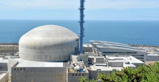 photo le réacteur epr en construction à flamanville. &copy; archives ouest-france