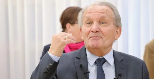 photo pierre pavis, maire d’argentan, n’exclut pas de passer la main avant la fin de son mandat… ou de le mener à son terme. &copy; ouest-france