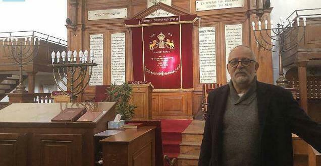 photo rené grandin, président du consistoire israélite de nantes, s'inquiète pour la communauté juive.