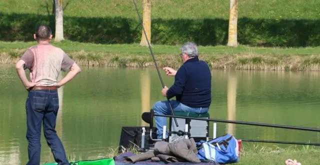 photo 20 000 personnes pratiquent la pêche en sarthe. &copy; archives ouest-france