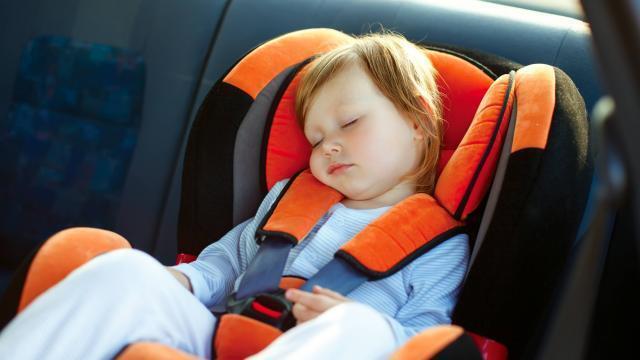 Alarmant : toujours 2 enfants sur 3 mal attachés en voiture ! - Challenges