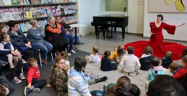 photo « petit opéra bouche » a bien plu aux petits et à leurs parents, venus à la cafétéria de l’hôpital samedi matin. &copy; ouest-france