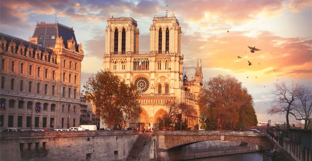 photo debat. faut-il reconstruire notre-dame à l’identique ?