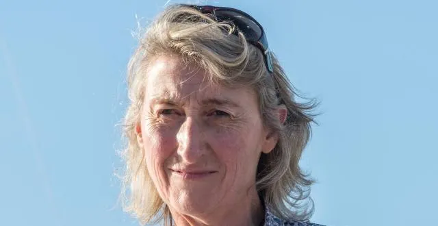 photo catherine chabaud, ici en 2016, lors de la 8e édition du vendée globe, aux sables-d’olonne. elle vit aujourd’hui entre bécon-les-granits et la trinité-sur-mer. &copy; archives ouest-france