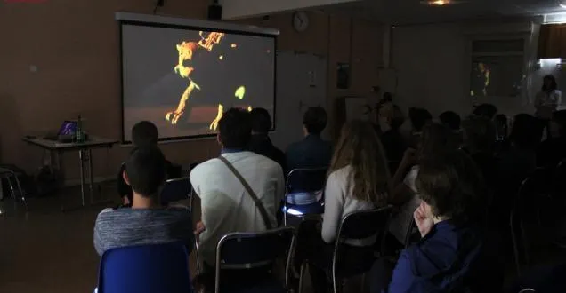 photo le court-métrage intitulé jurassic rabelais a été projeté jeudi 13 juin aux élèves du collège françois-rabelais. &copy; co