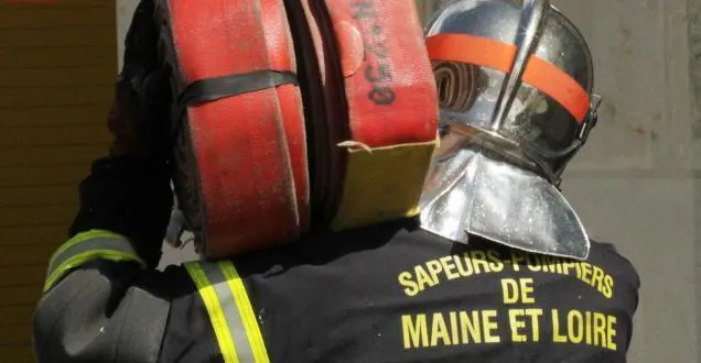 photo sapeurs-pompiers de maine-et-loire. &copy; d’illustration archives co – nicolas thellier