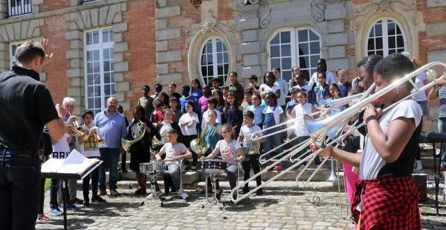 photo à alençon, les festivités commenceront dans l’après-midi à la préfecture. &copy; archives ouest-france