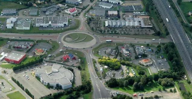 photo le mans. le rond-point de l’océane démoli cet été