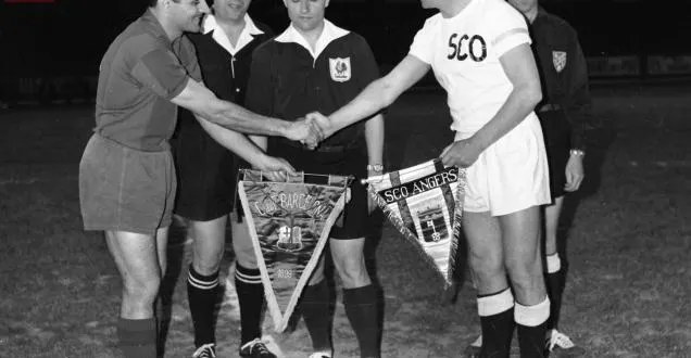 photo le sco défia le fc barcelone le 6 juin 1962. score final ? 3-2 pour les catalans &copy; photo co