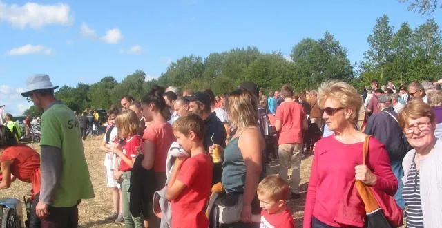 photo la foule des grands jours pour la quinzième édition de la course. &copy; ouest-france