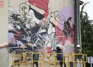 Actu sortie les graffeurs sont à pied d’oeuvre comme ici avenue de nantes.