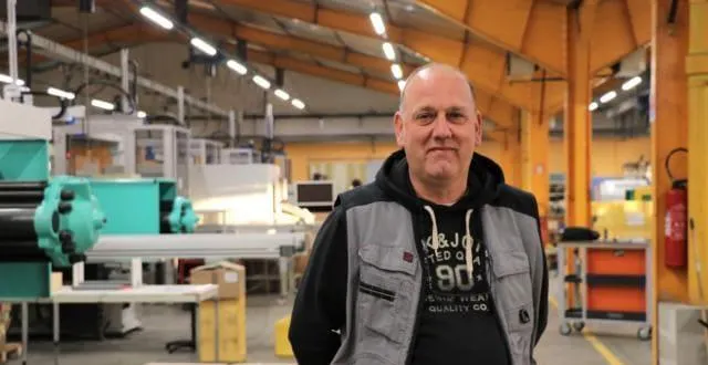 photo fabrice peschet a retrouvé l’entreprise de trun où il a travaillé pendant vingt-neuf ans. entre-temps, il avait été embauché chez viplast. &copy; ouest-france