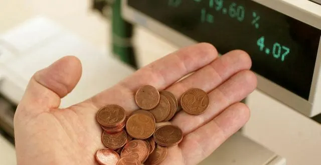 photo certains pays ont déjà abandonné les pièces de 1 et 2 centimes, car elles coûtent trop cher à fabriquer. &copy; photo : david adémas / ouest-france