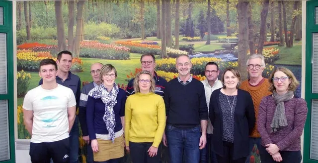 photo ici, thierry renvoizé et ses colistiers. &copy; le maine libre