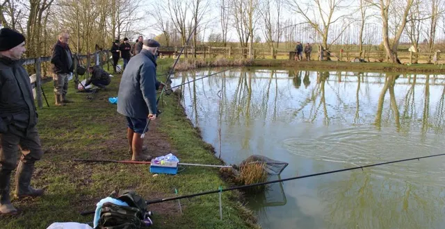 photo face à la propagation du coronavirus, l’activité pêche et l’accès au plan d’eau de saint-rémy-des-monts sont interdits jusqu’à nouvel ordre. &copy; le maine libre