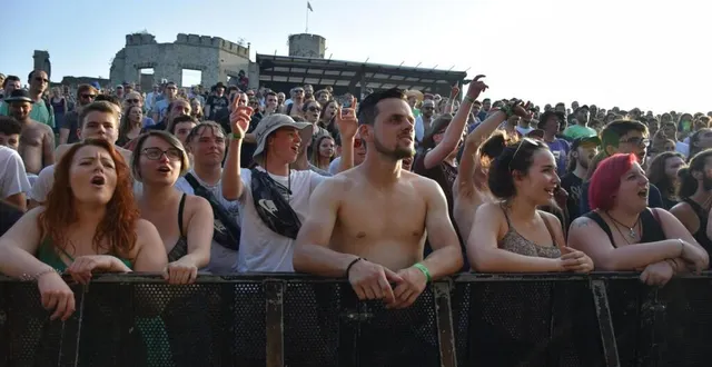 photo verra-t-on cet été des foules se masser pour des concerts ? les festivals d’été, comme ici les bichoiseries, sont dans l’attente. &copy; archives ouest-france