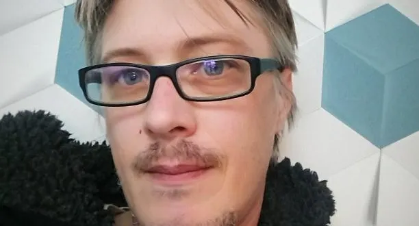 photo le mariage de thomas est prévu le 2 mai 2020. avec sa compagne, ils pensent annuler. &copy; thomas g.