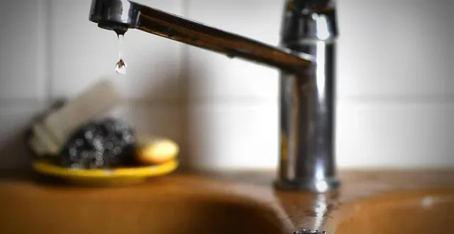 photo un mince filet d’eau coulait ce samedi matin dans les robinets des habitants de la suze-sur-sarthe. &copy; archives le maine libre – denis lambert