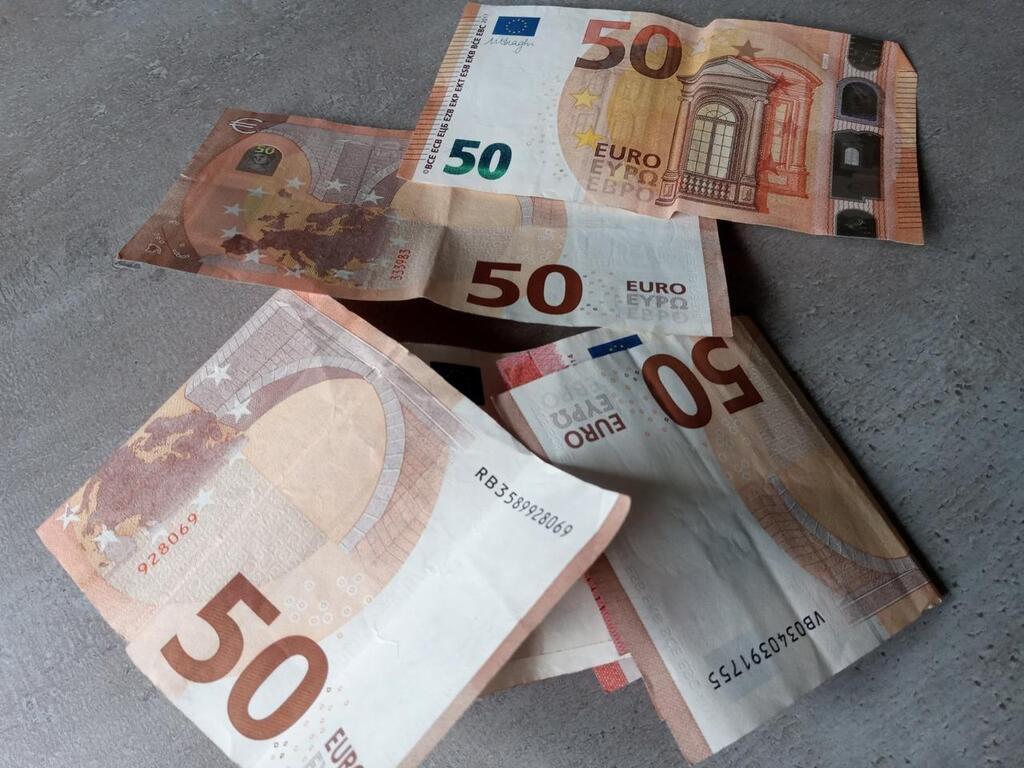 Fausse monnaie: trois mineurs arrêtés à Neuchâtel