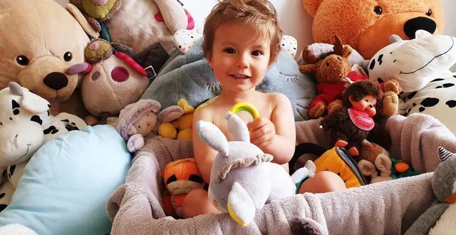 photo comme martin, 20 mois, les petits-enfants sont nombreux à envoyer un message à leurs grands-parents sarthois qu’ils aiment. &copy; flavie et antoine